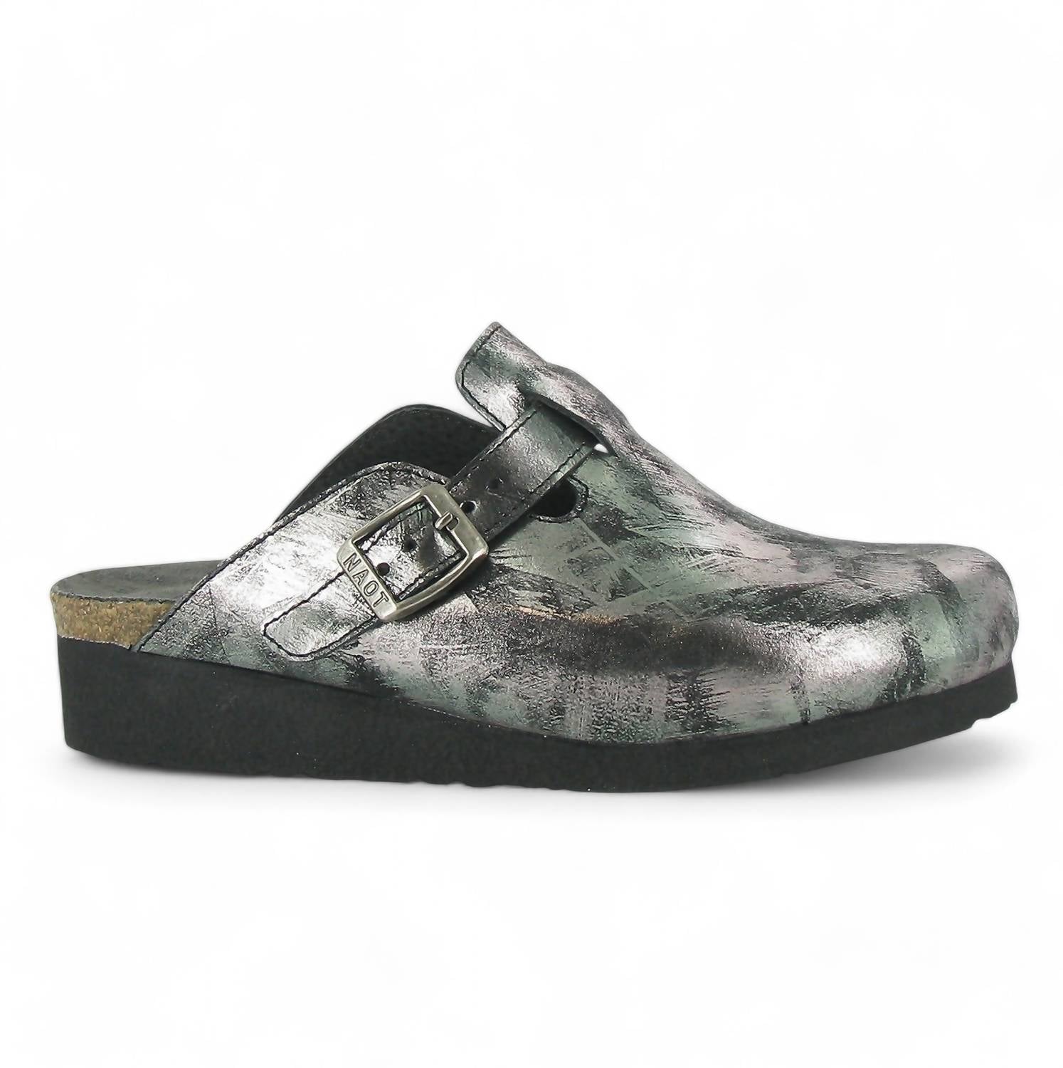Женские осенние сабо цвета металлик-оникс NAOT, цвет metallic onyx