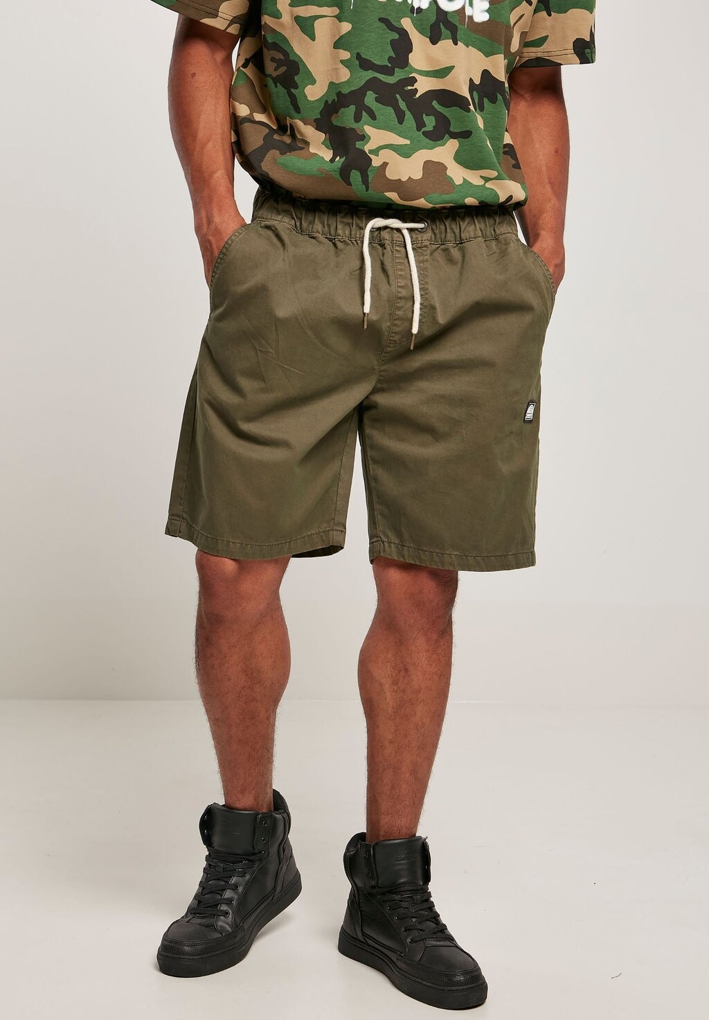 

Шорты TWILL Southpole, цвет olive