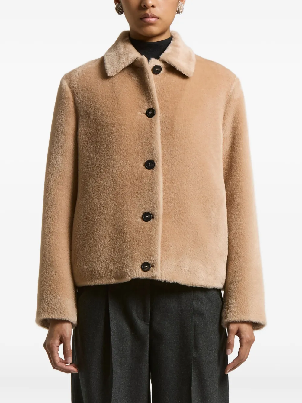 

Куртка на пуговицах с воротником Peserico, нейтральный