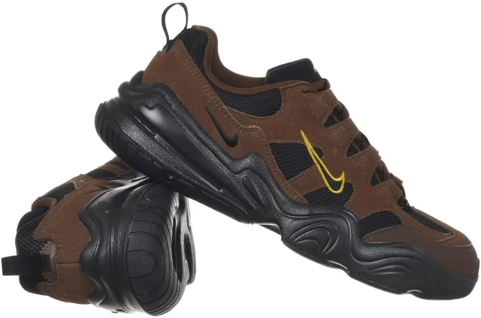 Мужские кроссовки Nike Tech HERA (FJ9532-200, Cacao Wow/Bronzine/Black) — фото 2