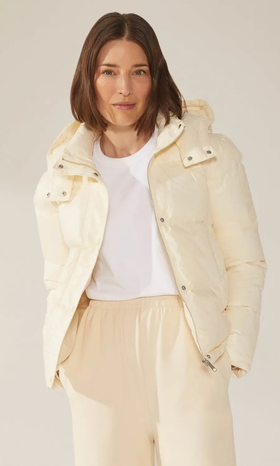 

Пуховик с капюшоном Adeline Italic, кремовый