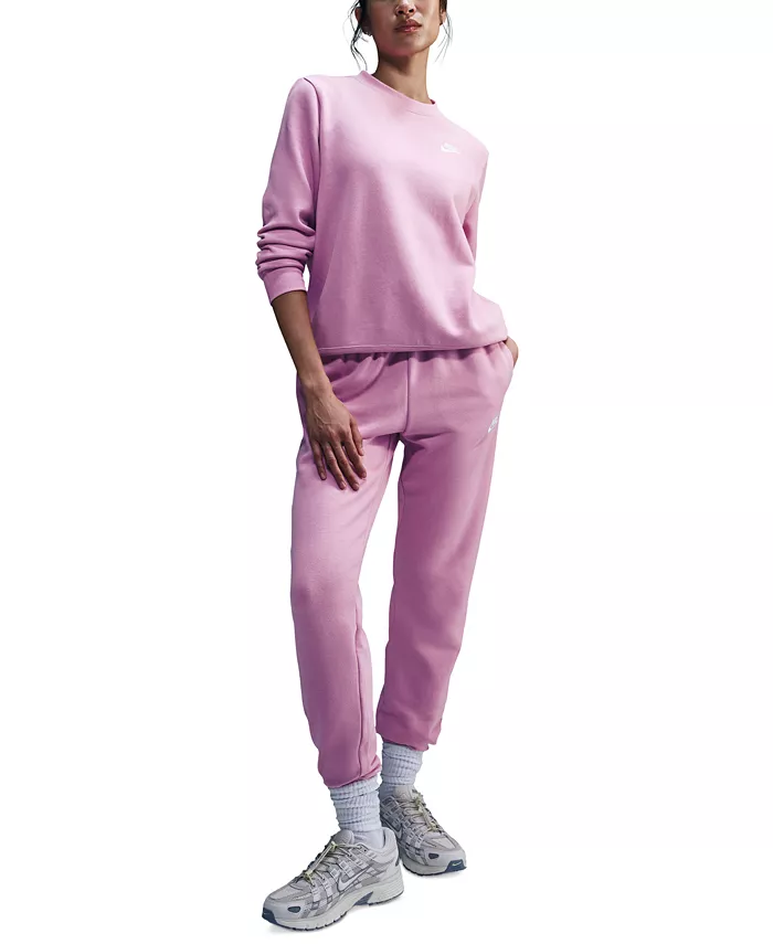 

Женские спортивные брюки Club Fleece Mid-Rise Joggers Nike, красный