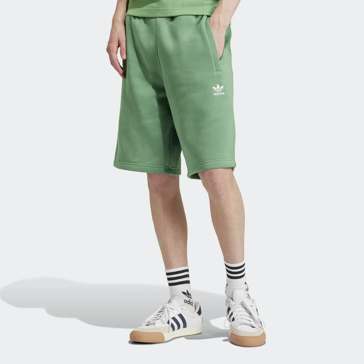 

Шорты Adidas Originals "ESSENTIAL SHORT" (1 шт.), зеленый