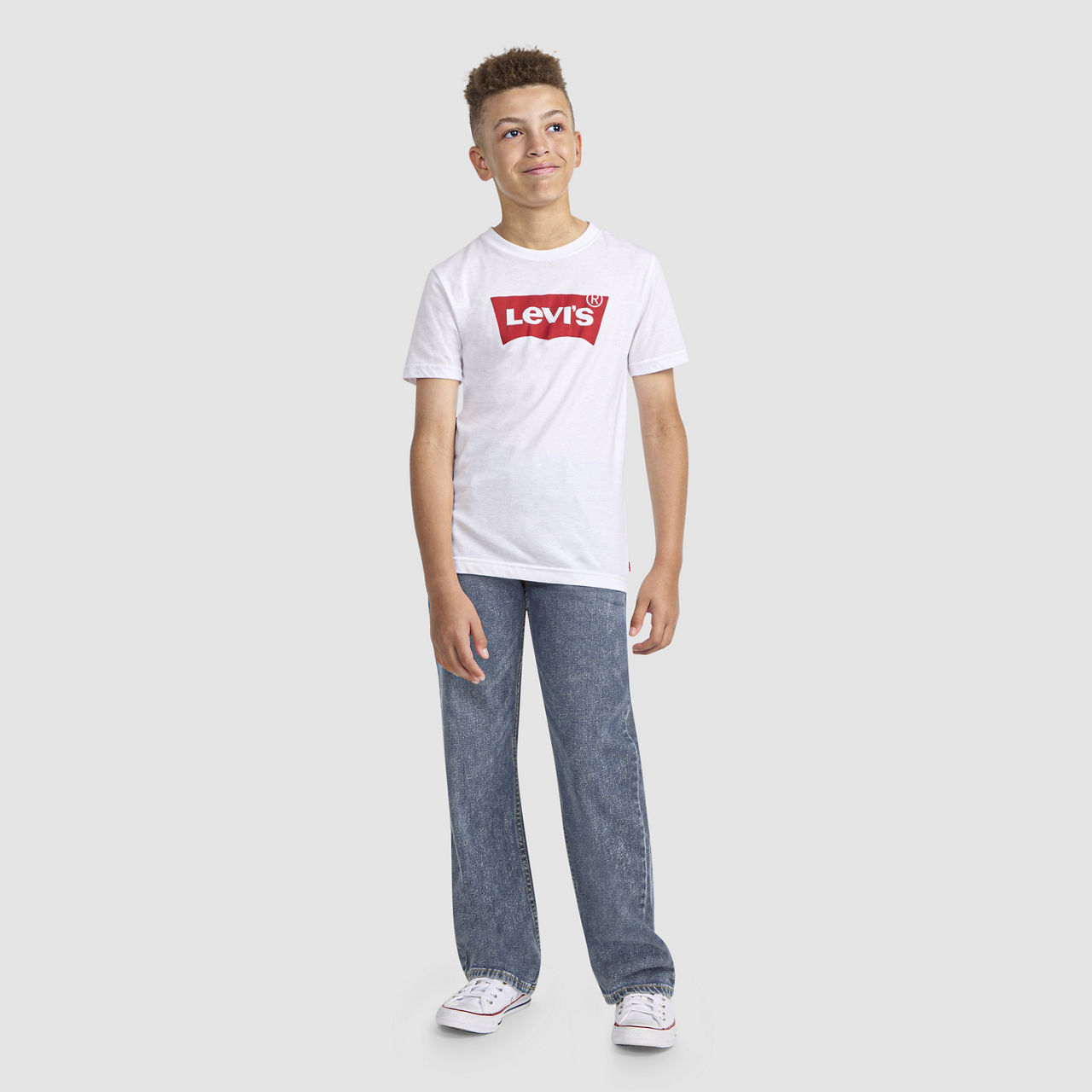 

555 Свободные прямые джинсы для мальчиков 8–20 лет Levi's, Burbank - Medium Wash