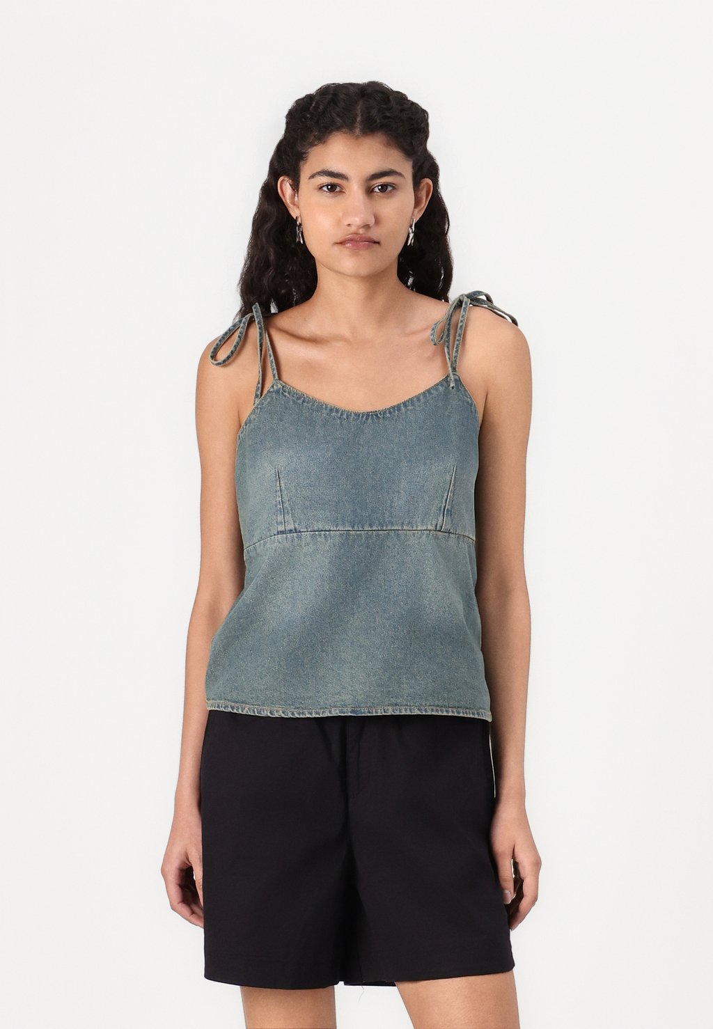 

Топ JXTUVA DENIM TOP - Blouse JJXX, цвет Medium Blue Denim