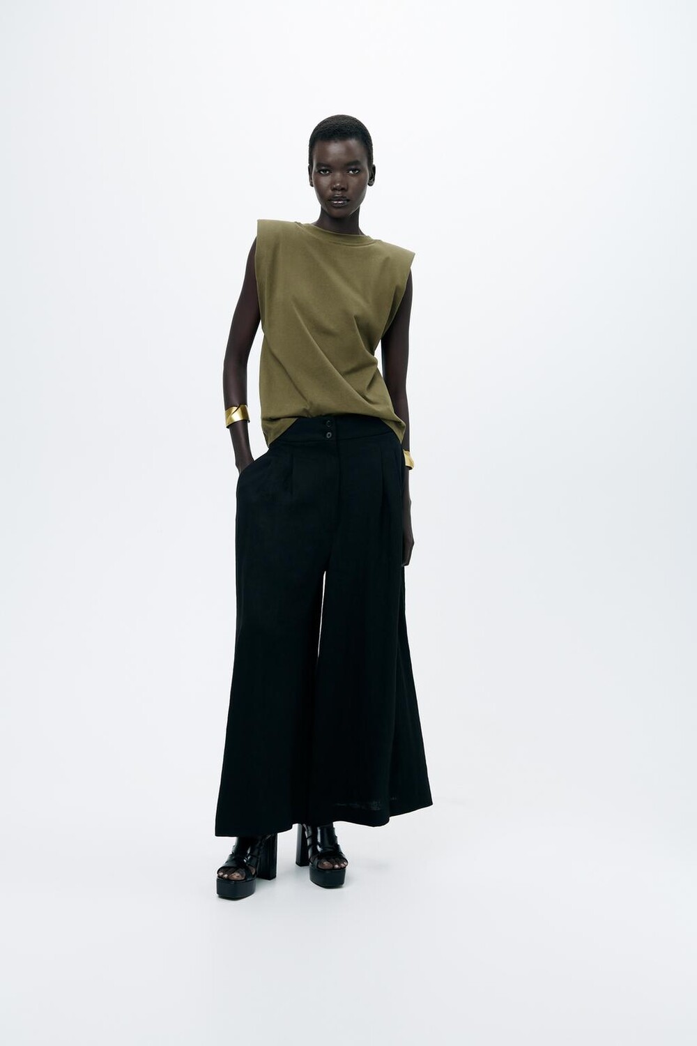 

Топ с подплечниками ZARA, хаки
