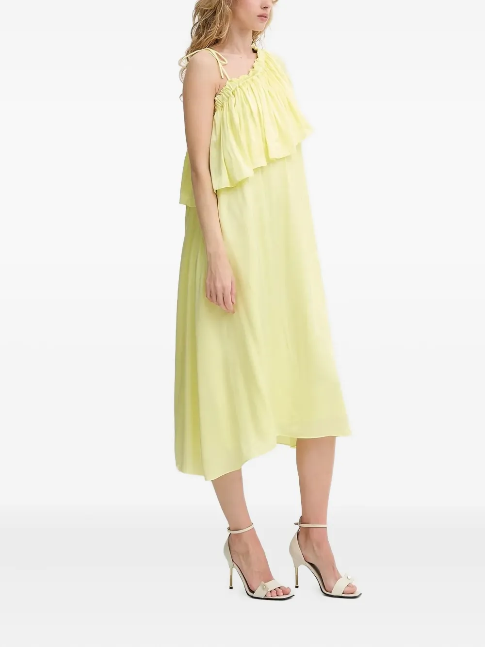 

Платье миди на одно плечо с рюшами Bruuns Bazaar, желтый