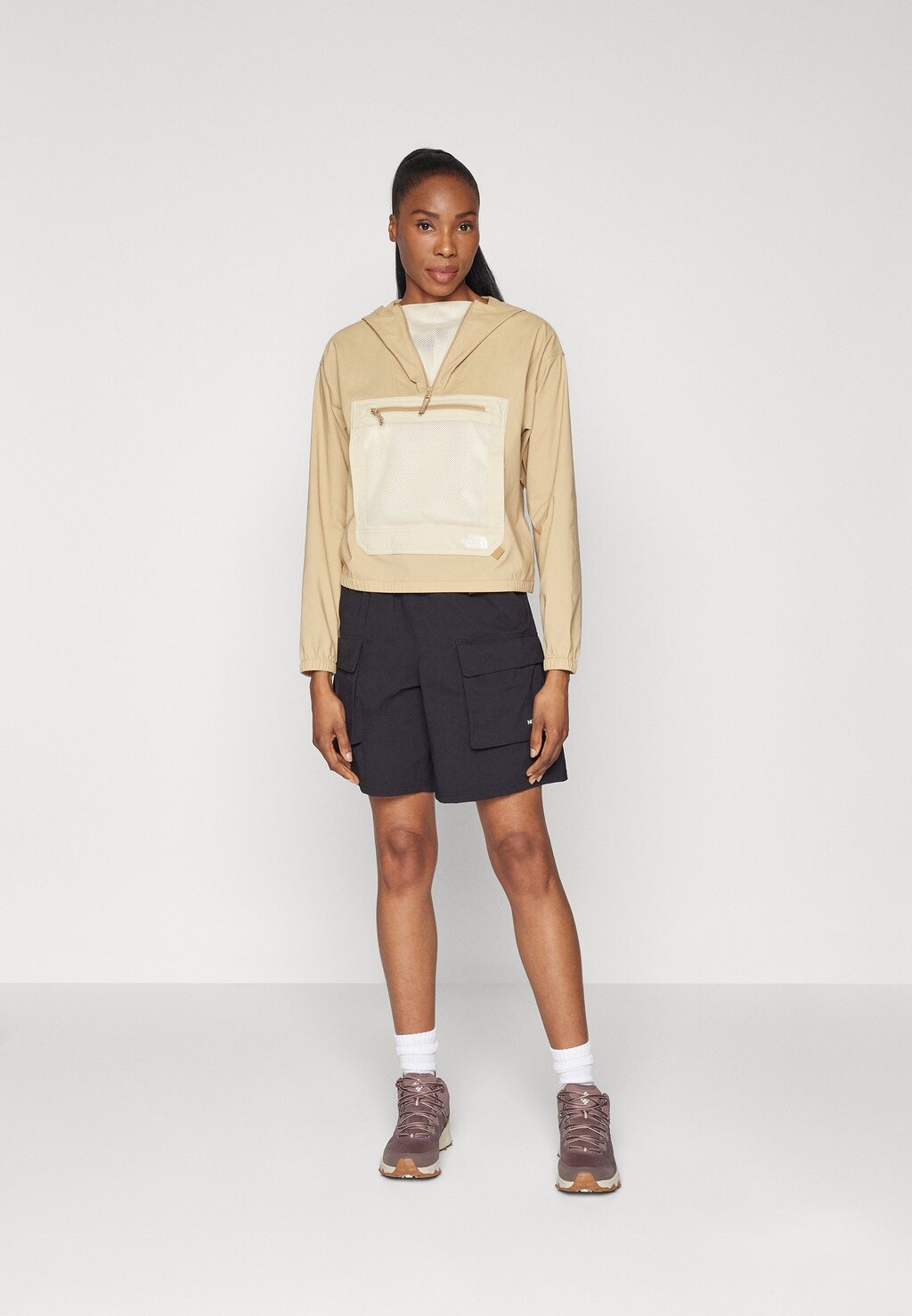 

Водоотталкивающая ветрозащитная куртка Class Pathfinder Pullover The North Face, хаки