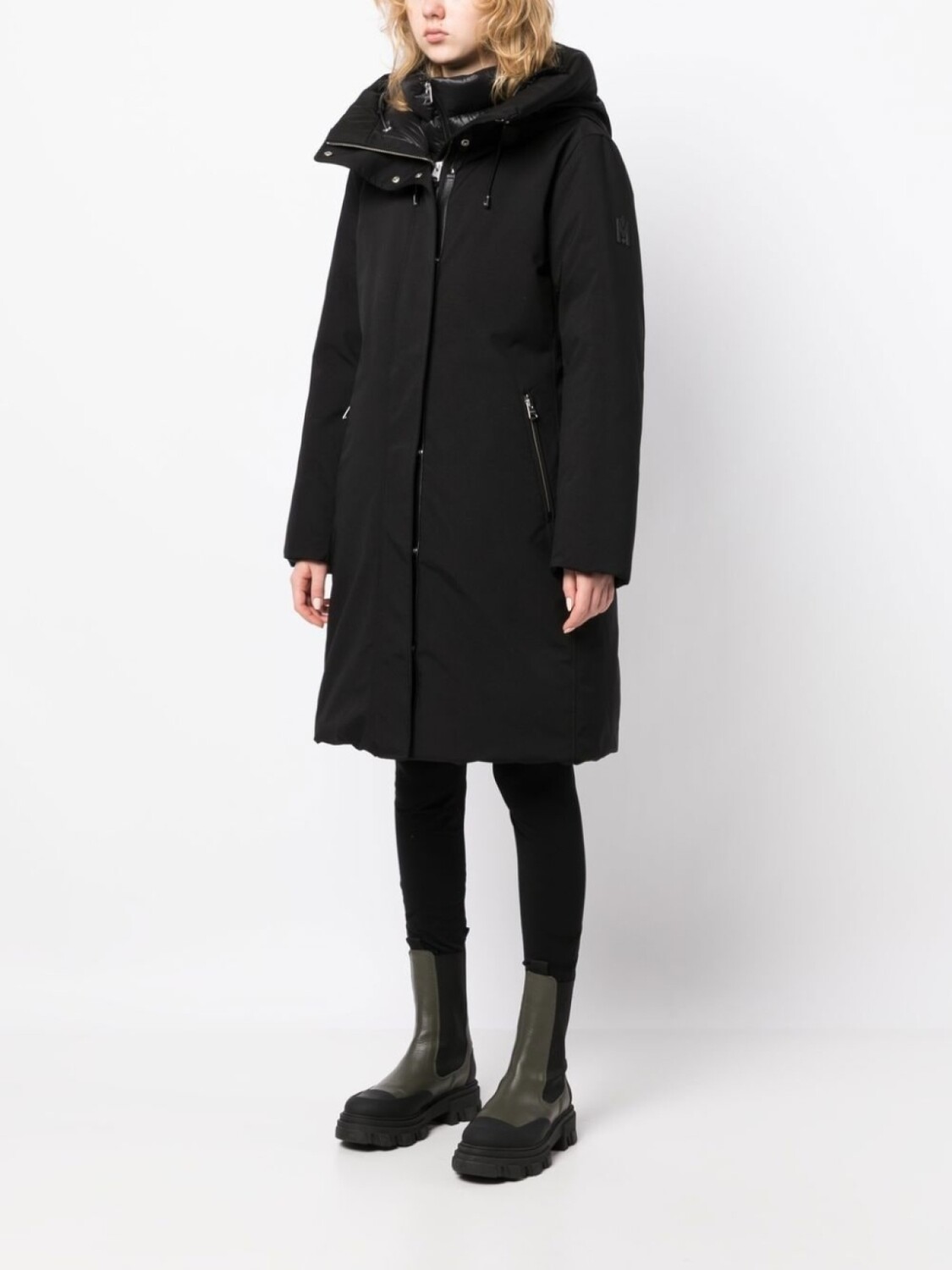 

Mackage пуховик с капюшоном, черный