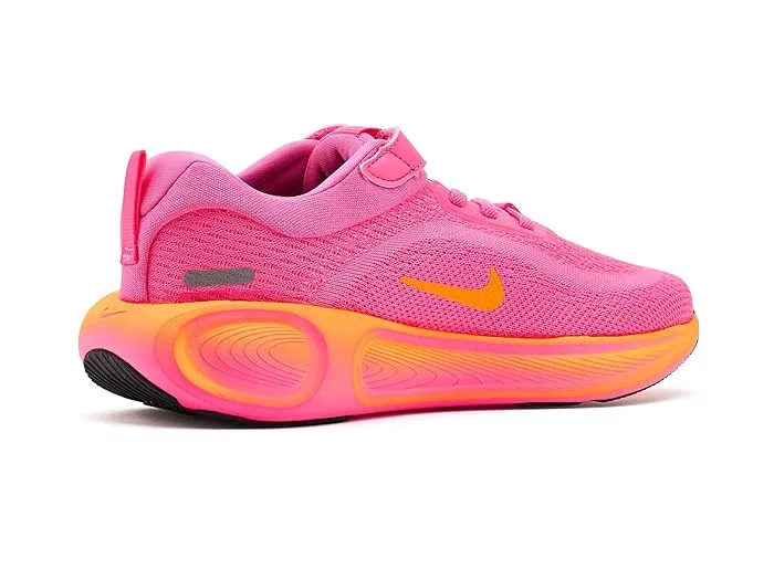 Кроссовки беговые Stellar Ride Nike Kids, Pinksicle/Black/Hyper Pink/Sundial — фото 4