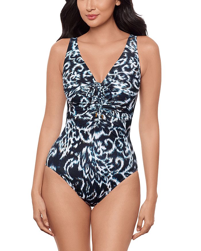 

Купальник цельный Adorn Bella One Piece Miraclesuit, черный