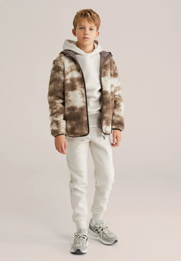 Флисовая куртка We Fashion, Brown