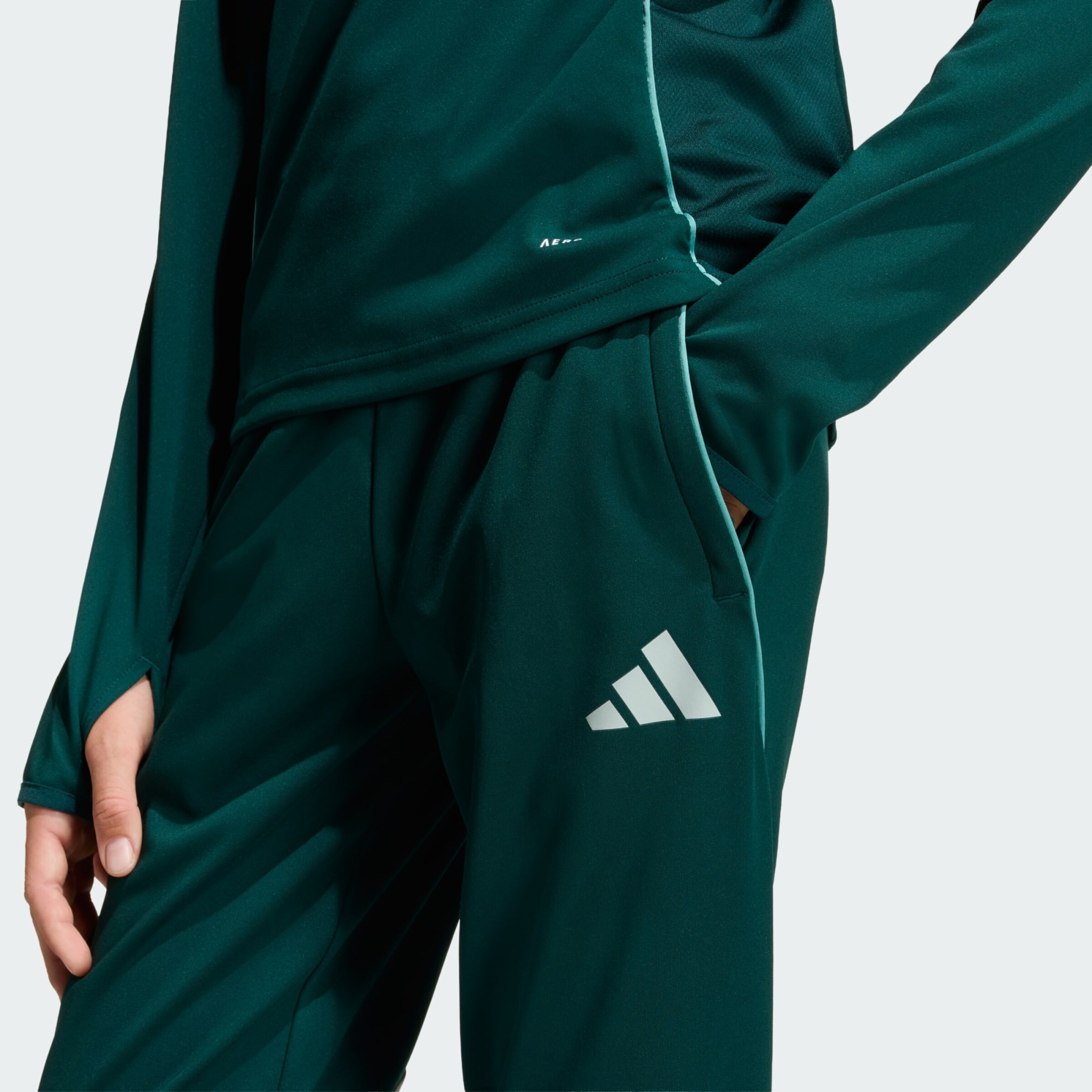 Adidas Performance Узкие спортивные штаны 'Arsenal Tiro 25 Competition' в темно-зеленом цвете — фото 4