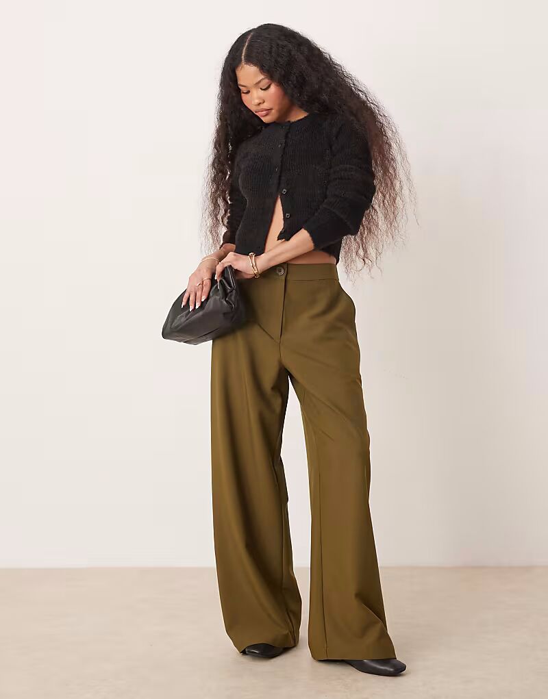 

ASOS DESIGN Petite свободные прямые элегантные брюки оливкового цвета