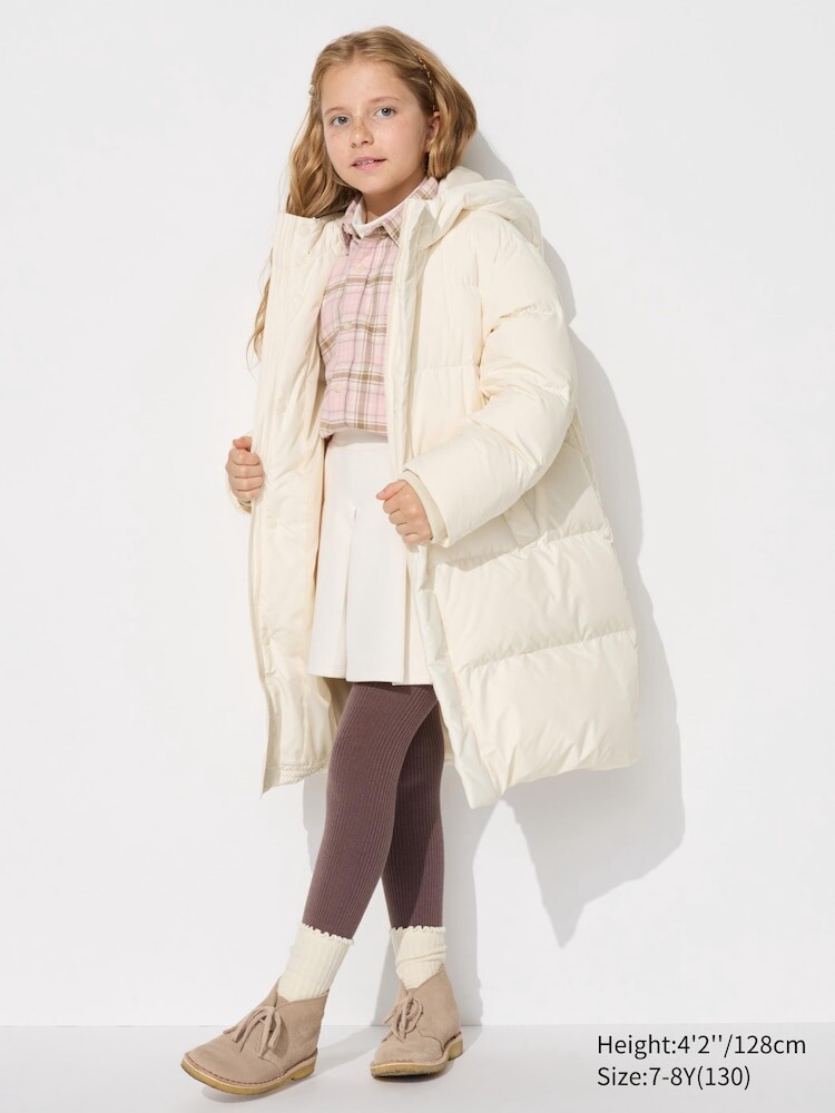 Пуховое пальто Uniqlo Kids, 01 молочно-белый — фото 2