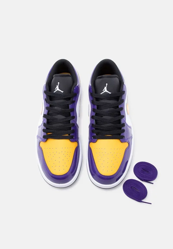 Кроссовки air jordan 1 se, цвет court purple/university gold/white/black Jordan, Court Purple/University Gold-Coloured/White/Black — фото 4