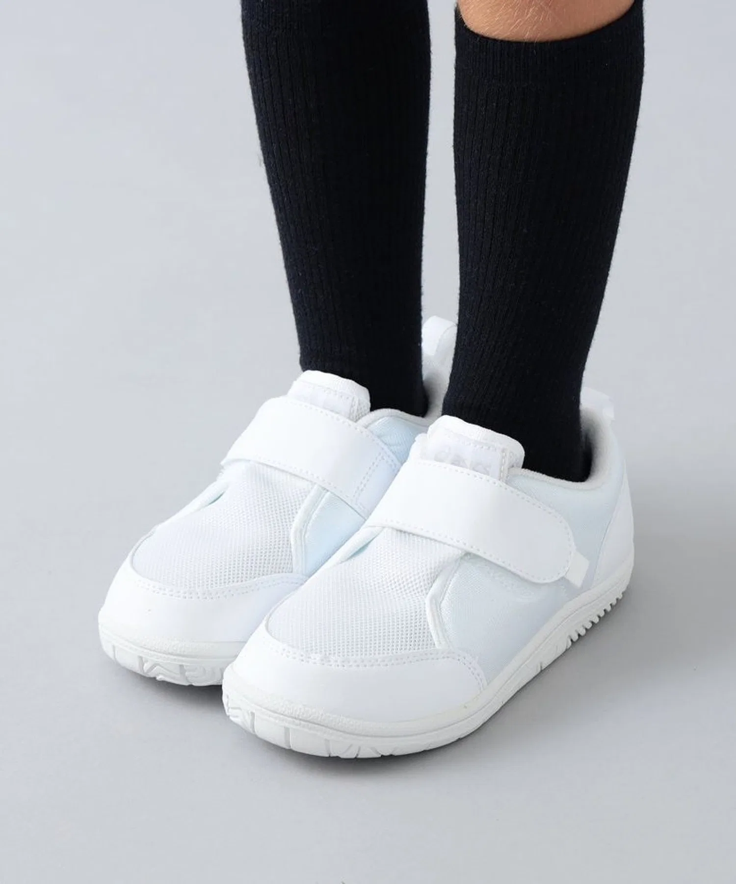 Детские кроссовки ASICS CP MINI для школы
