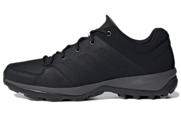 

Daroga Plus Outdoor Performance Shoes Men Low-Top Black Adidas