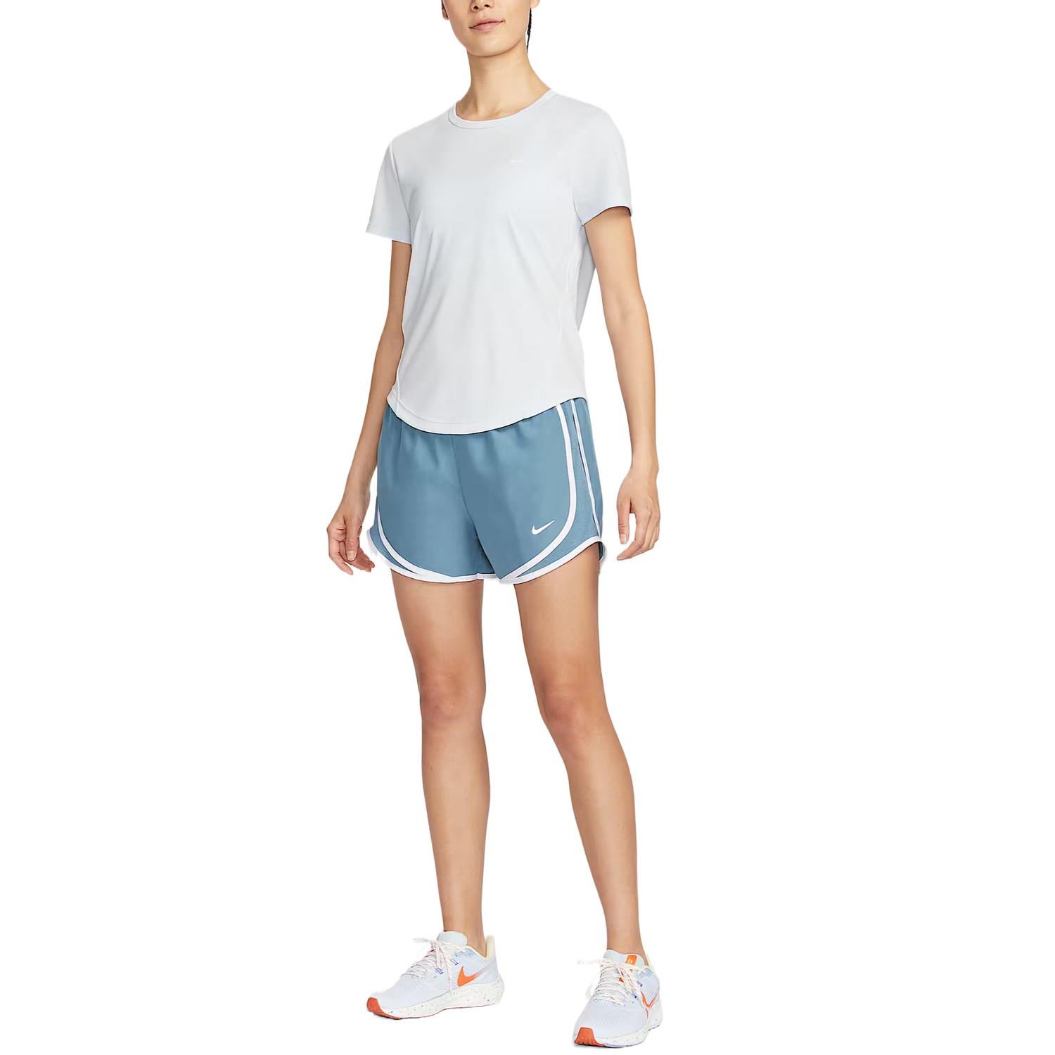 Nike Женские спортивные шорты Dri Fit в цвете smoke blue — фото 3
