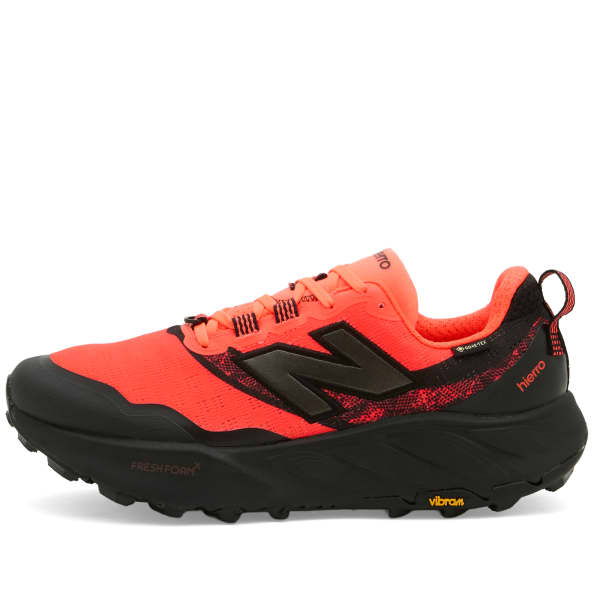 

Кроссовки Hierro v9 gore tex New Balance, цвет urgent red