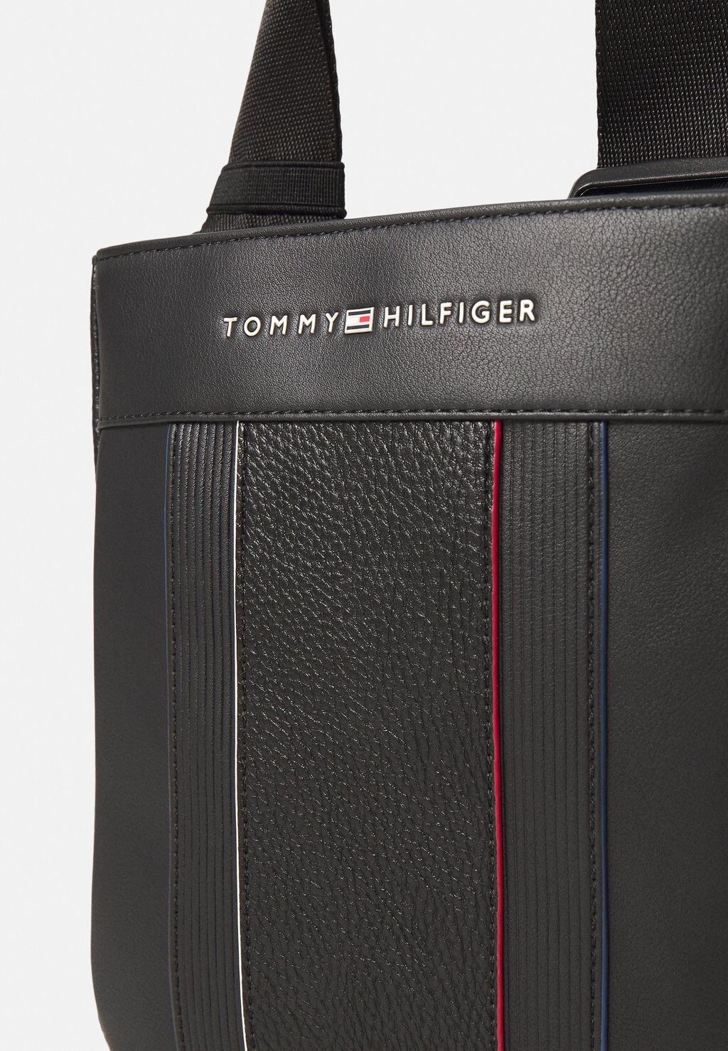 

Сумка через плечо FOUNDATION MINI CROSSOVER Tommy Hilfiger, черный