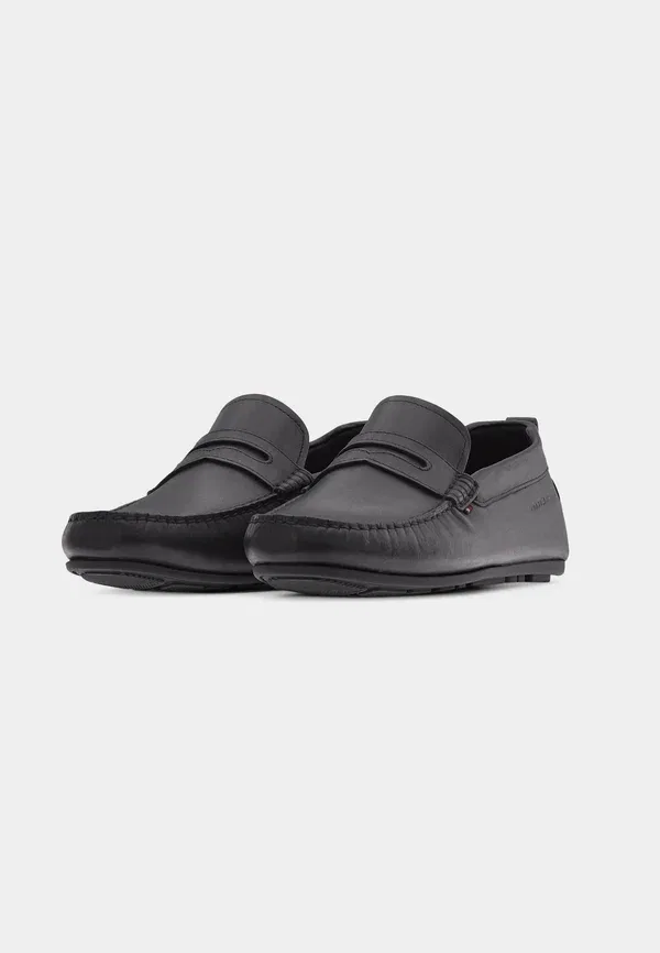 Лоферы Tommy Hilfiger Logo leather driver shoes moccasins, черный — фото 3