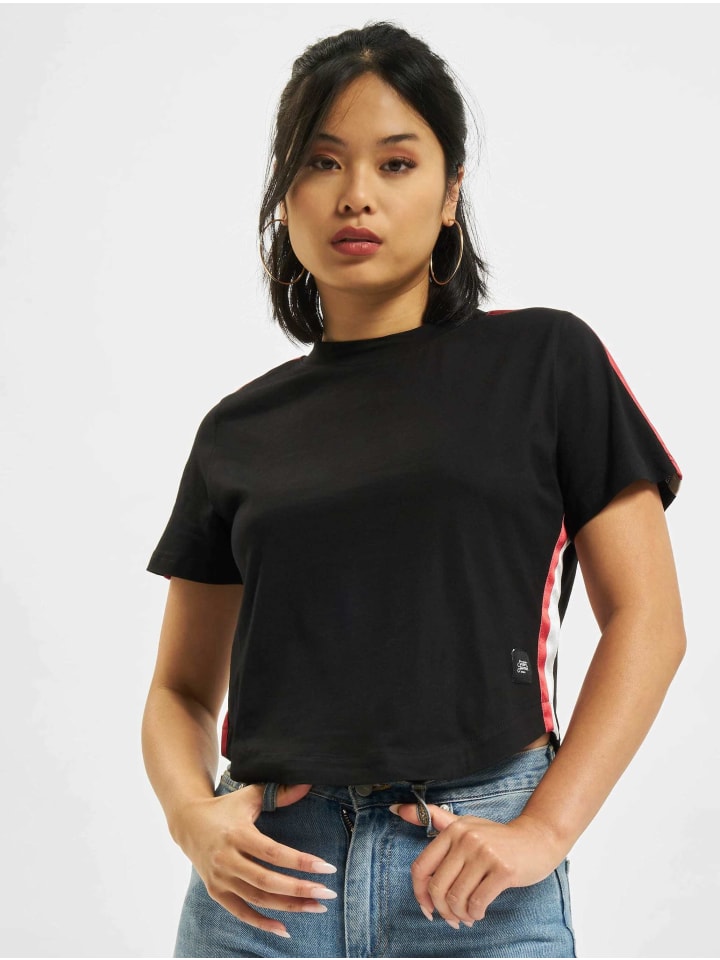 

Футболка Sixth June, черный