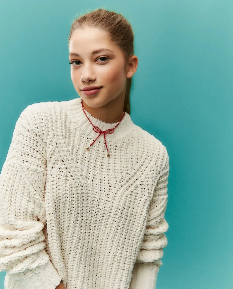 

Женский свитер Perkins из синели Green Coast, цвет 120 Crudo