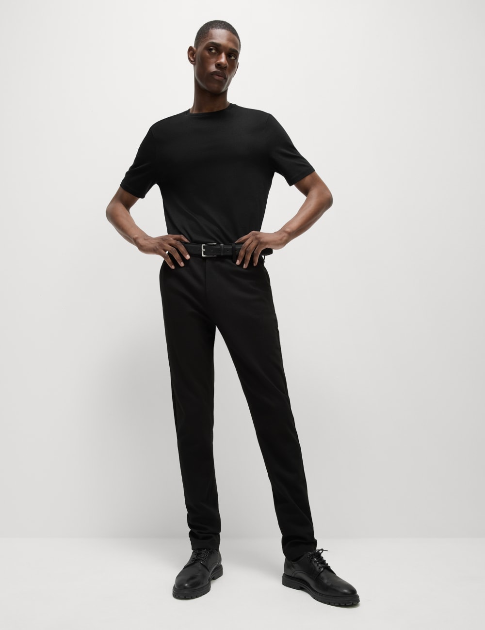 

Брюки-чиносы Slim Fit Stretch Ponte Marks & Spencer, черный