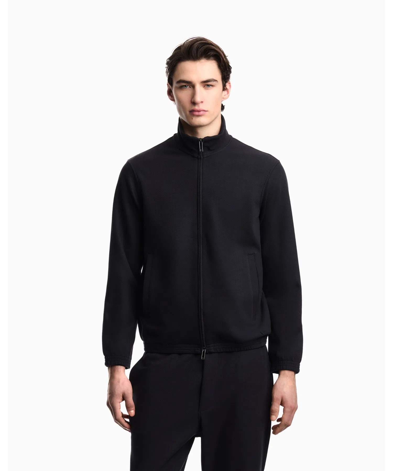 【Emporio Armani】Свитшот на молнии, трикотаж интерлок из жаккардовой ткани с добавлением лиоцелла
