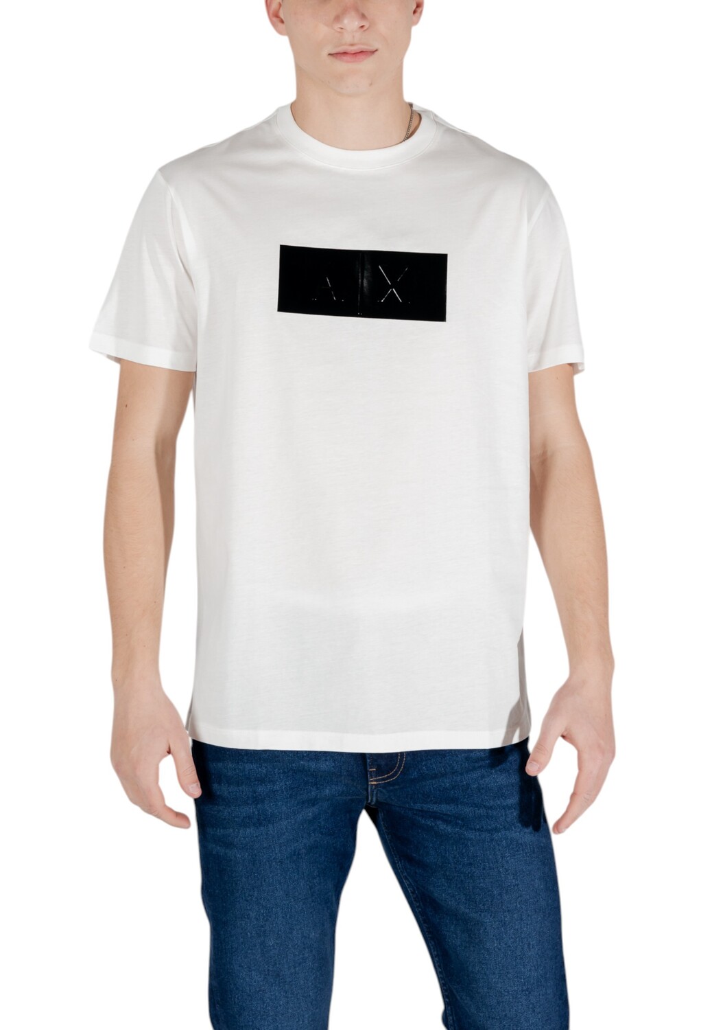 

Футболка мужская Armani Exchange с контрастным логотипом, белый