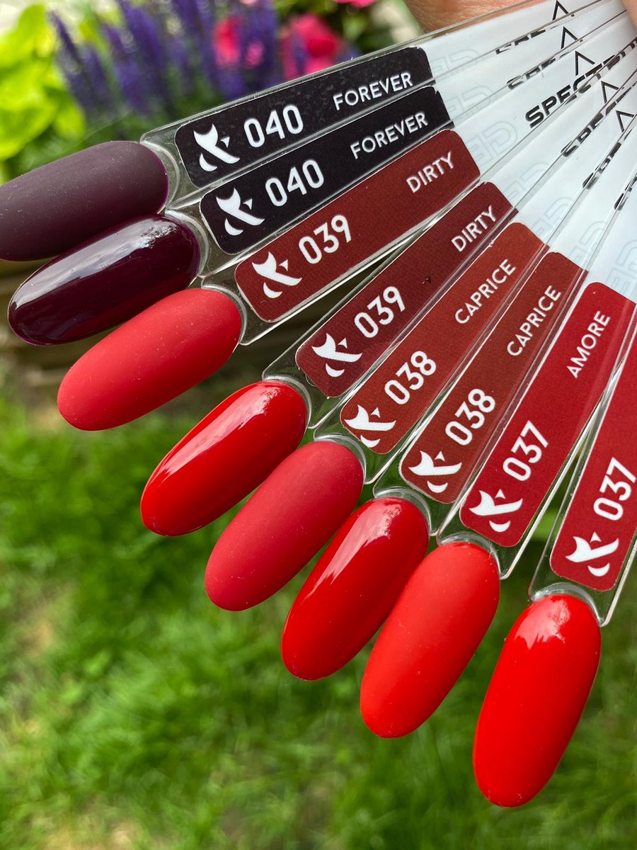 

Гибридный лак для ногтей FOX gel-polish gold Spectrum 039, 7 мл