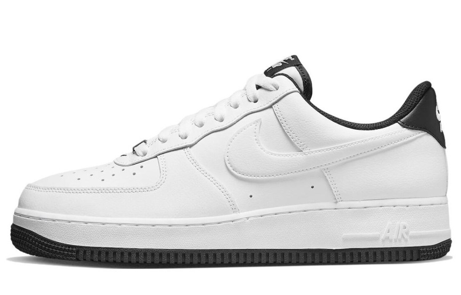 

Мужские кроссовки для скейтбординга Nike Air Force 1, White