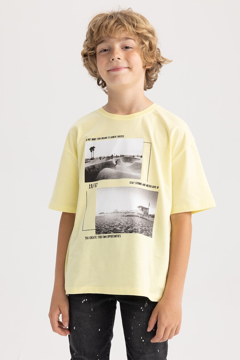 

Хлопковая футболка с фотопринтом Defacto, черный