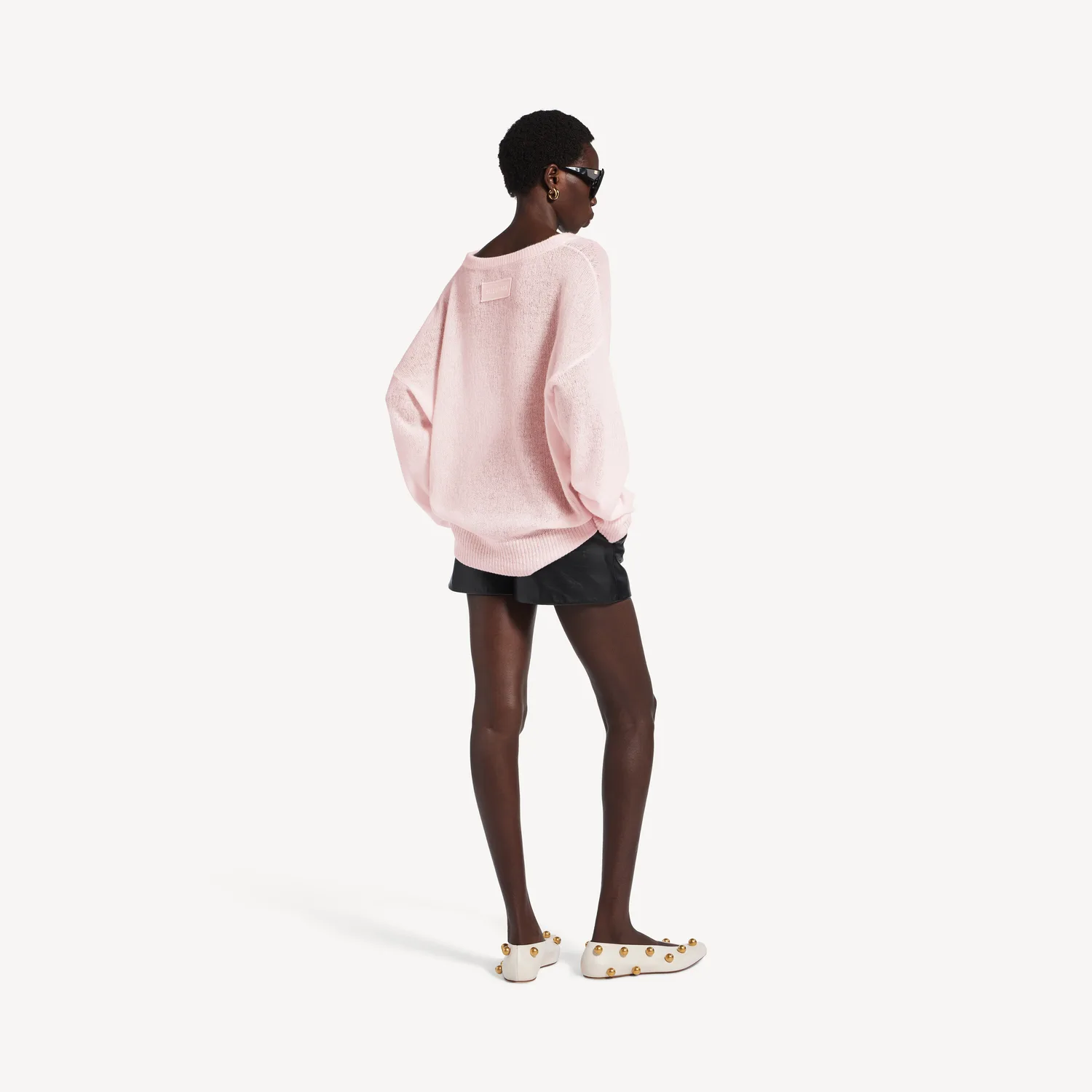 BALENCIAGA Женский свитер пыльно-розового цвета — фото 4
