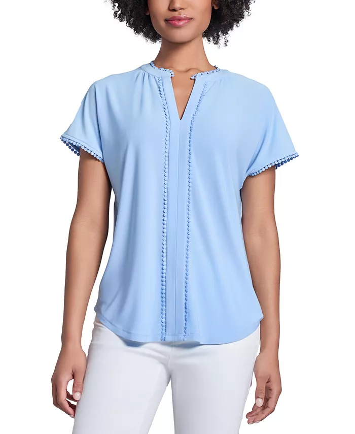 

Укороченный топ с V-образным вырезом и отделкой Petite Jones New York, синий