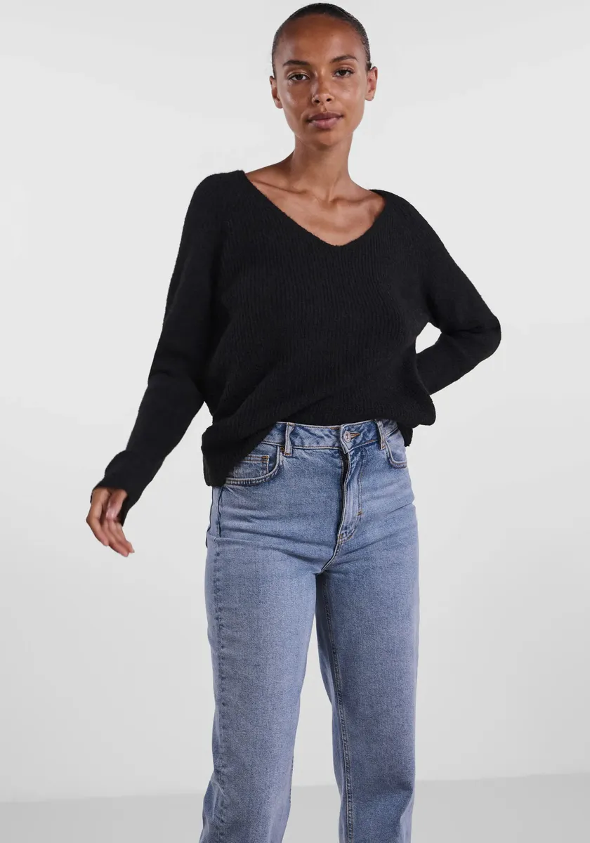 

Свитер с V-образным вырезом "PCELLEN LS V-NECK KNIT NOOS BC", шерсть Pieces, черный