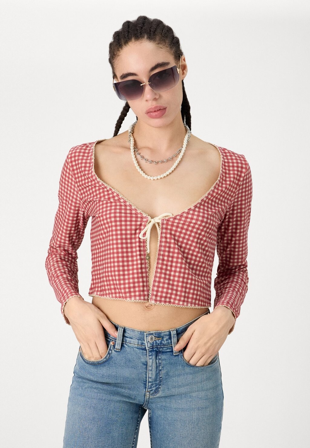 

Джинсы с небольшим расклешенным низом Gina Tricot, синий