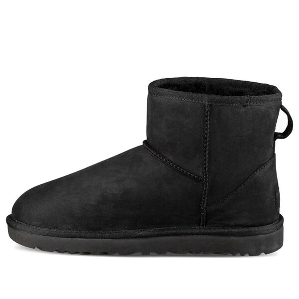 Ботинки зимние кожаные UGG, черный