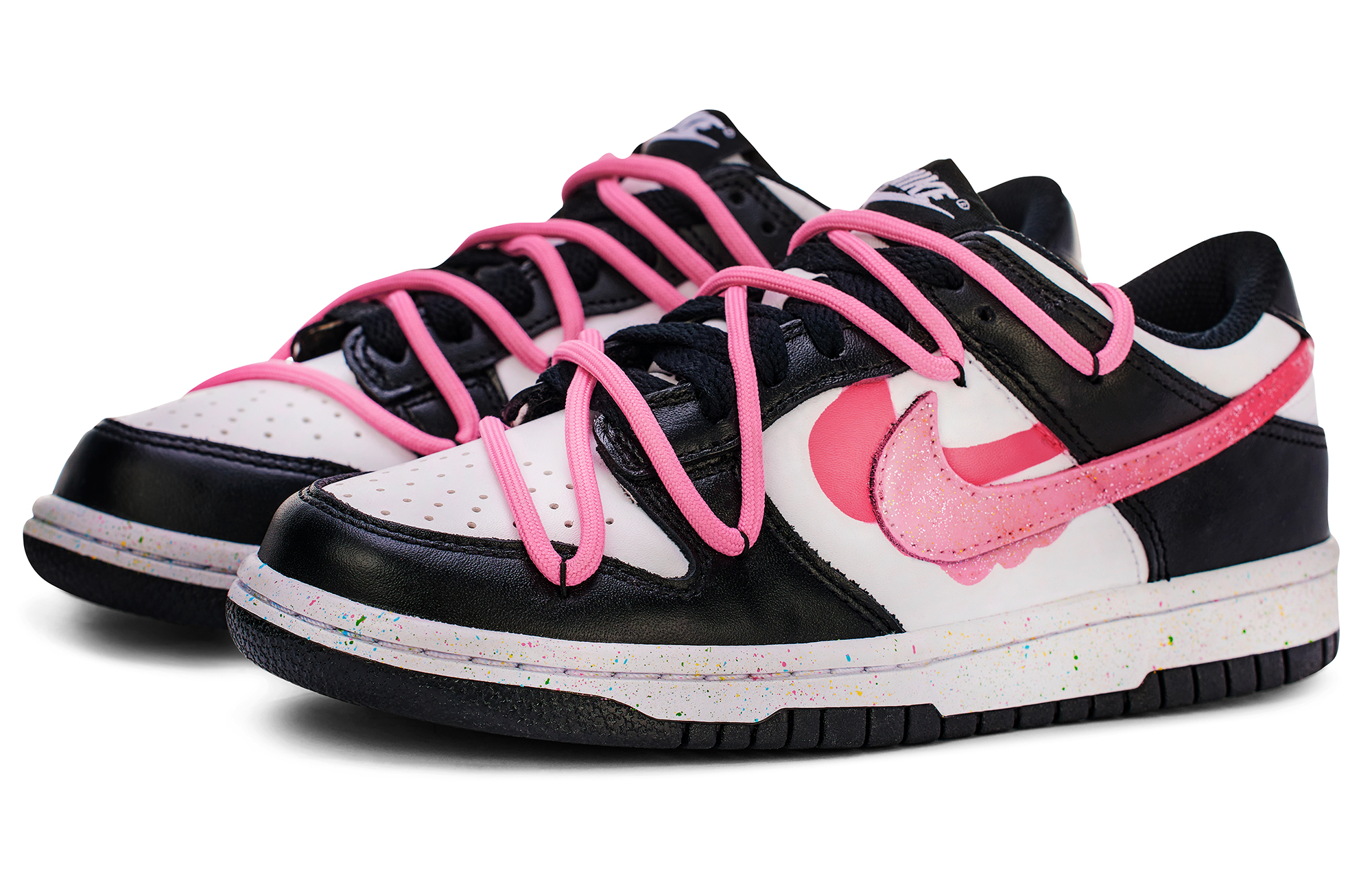 

Кроссовки Nike Dunk Skateboard Shoes Women's Low-Top Pink Black