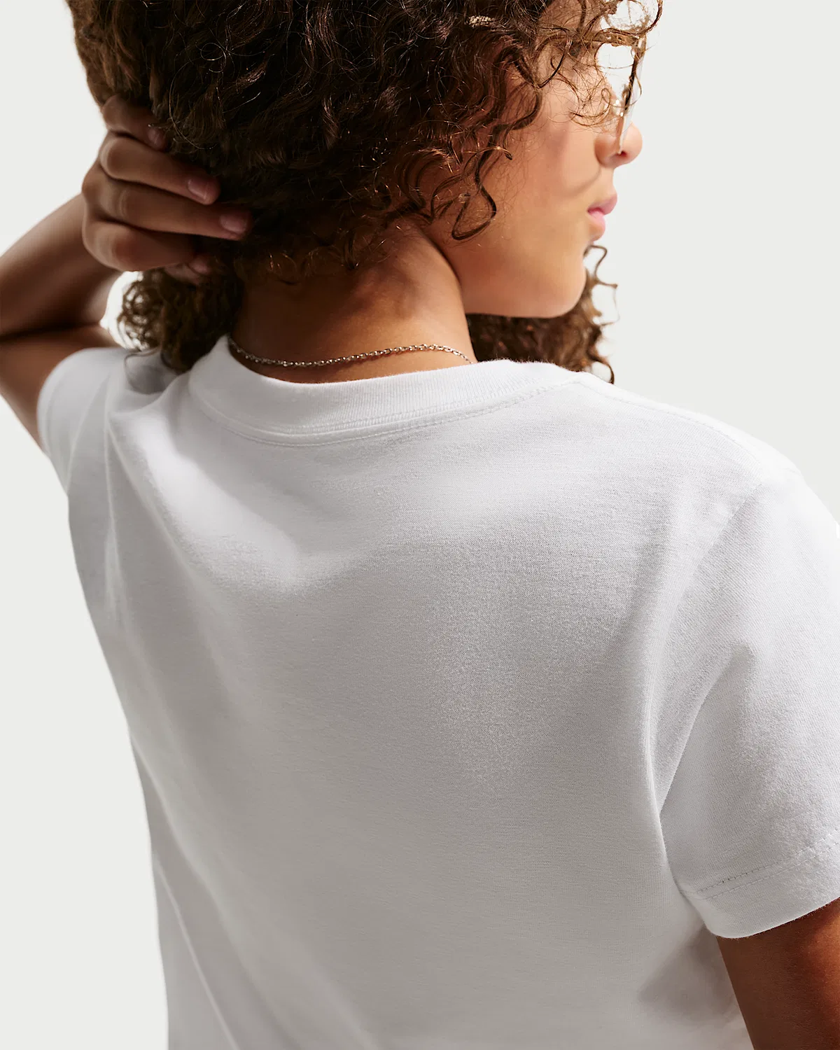 Детская (для девочек) укороченная футболка Nike Sportswear, White — фото 2