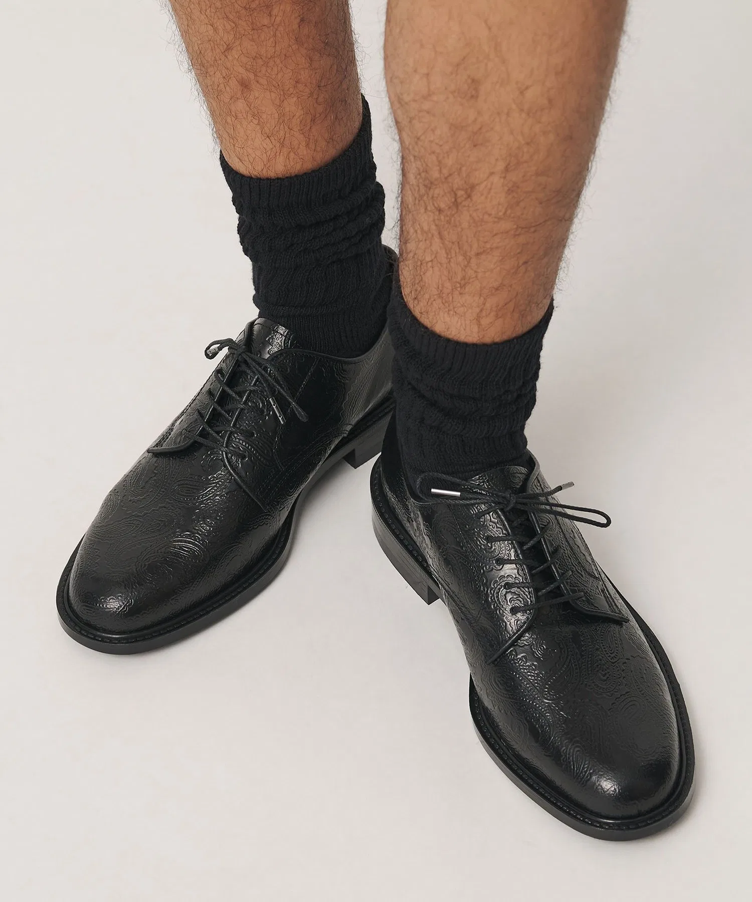 Мужские кожаные туфли The Kenford Fineshoes с узором пейсли чёрные — фото 2