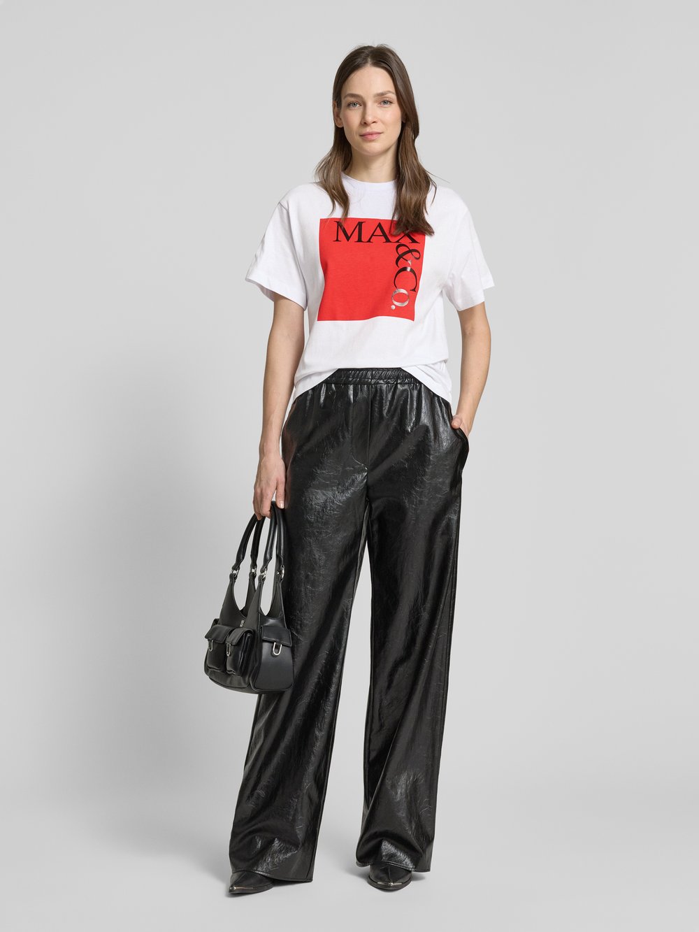 

Футболка с этикеткой MAX&Co., белый