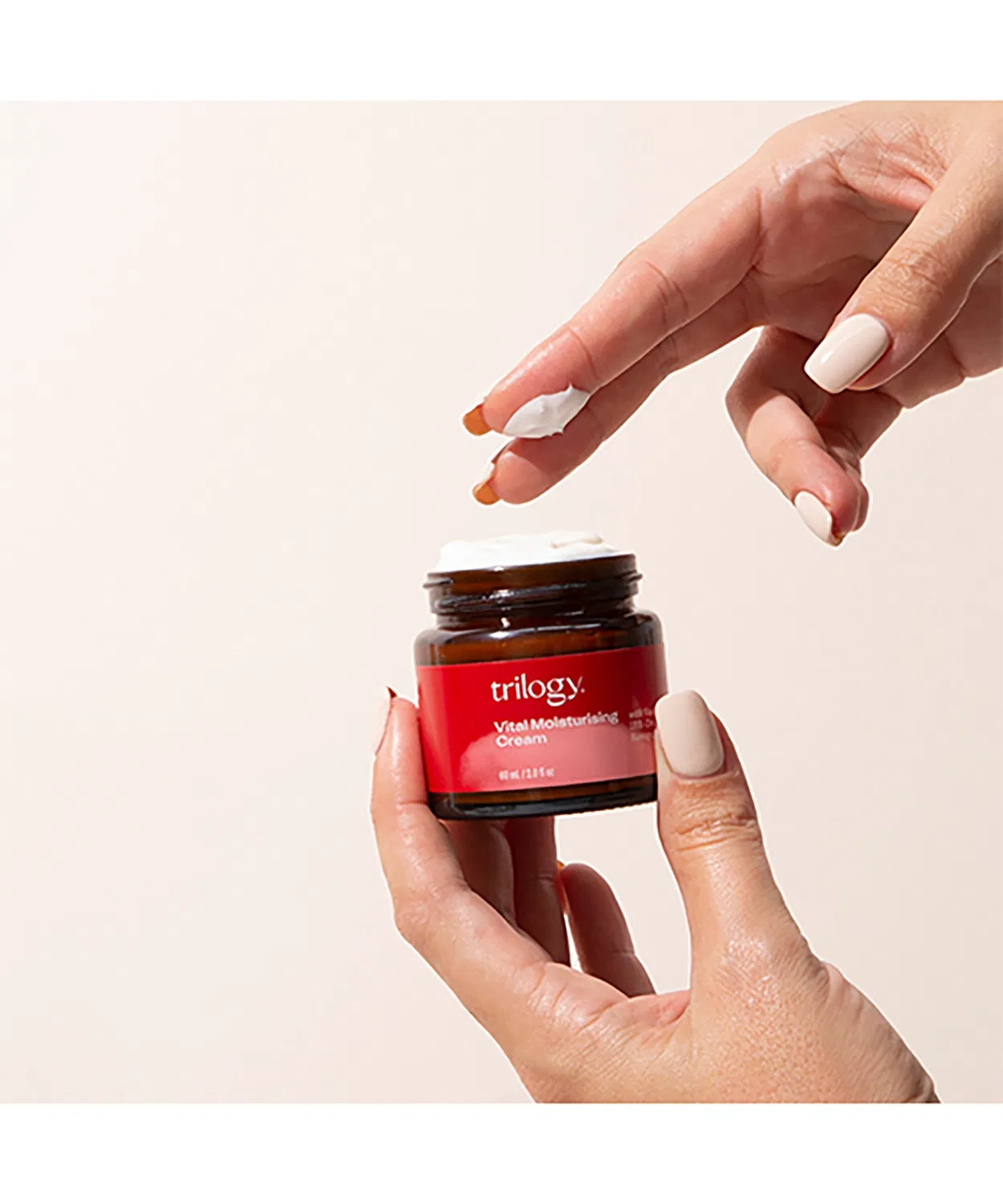Крем Trilogy Vital Moisturising Cream 60 мл — фото 4