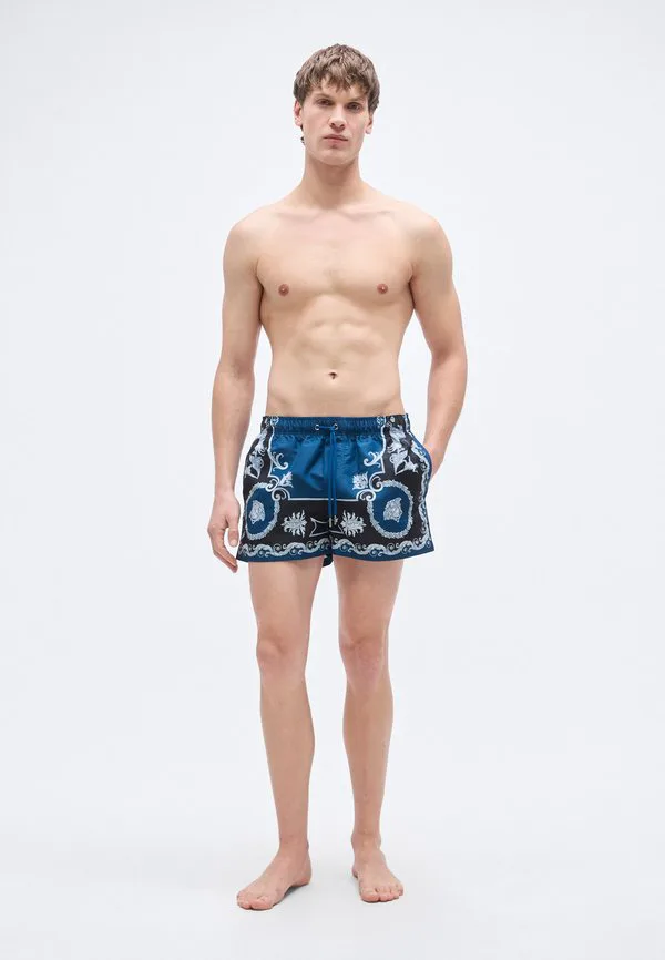 Плавки с принтом "мифический барокко" Versace, Black/Petrol Blue — фото 2