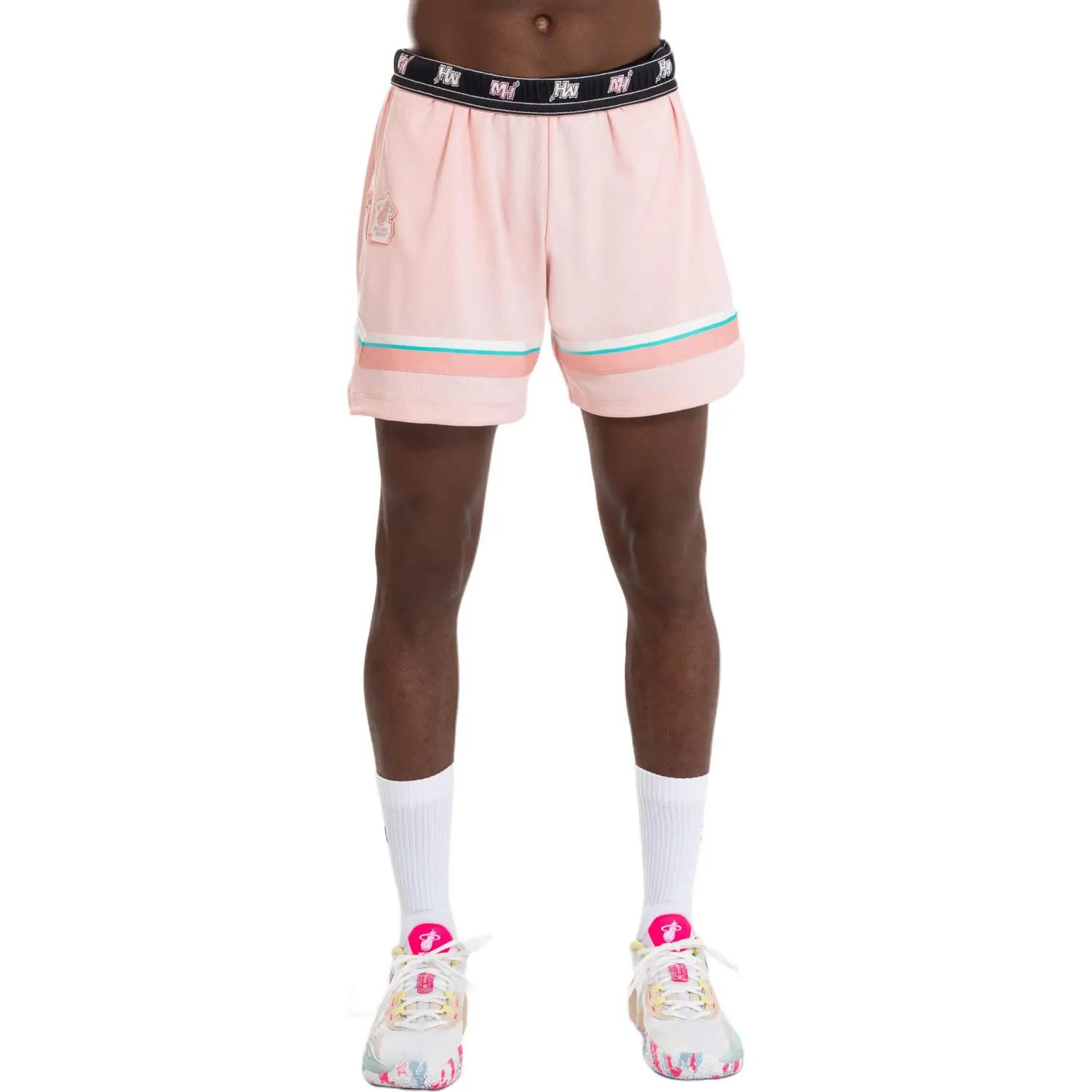 

Баскетбольные шорты NBA Unisex жемчужно-розовые DECATHLON