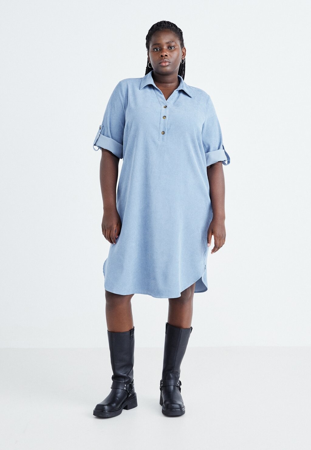 

Платье-рубашка CARWINI KNEE DRESS ONLY Carmakoma, синий