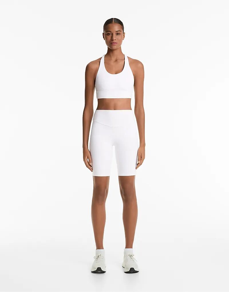 

Леггинсы Oysho Comfortlux с высокой талией 20 см в цвете «кремовый»