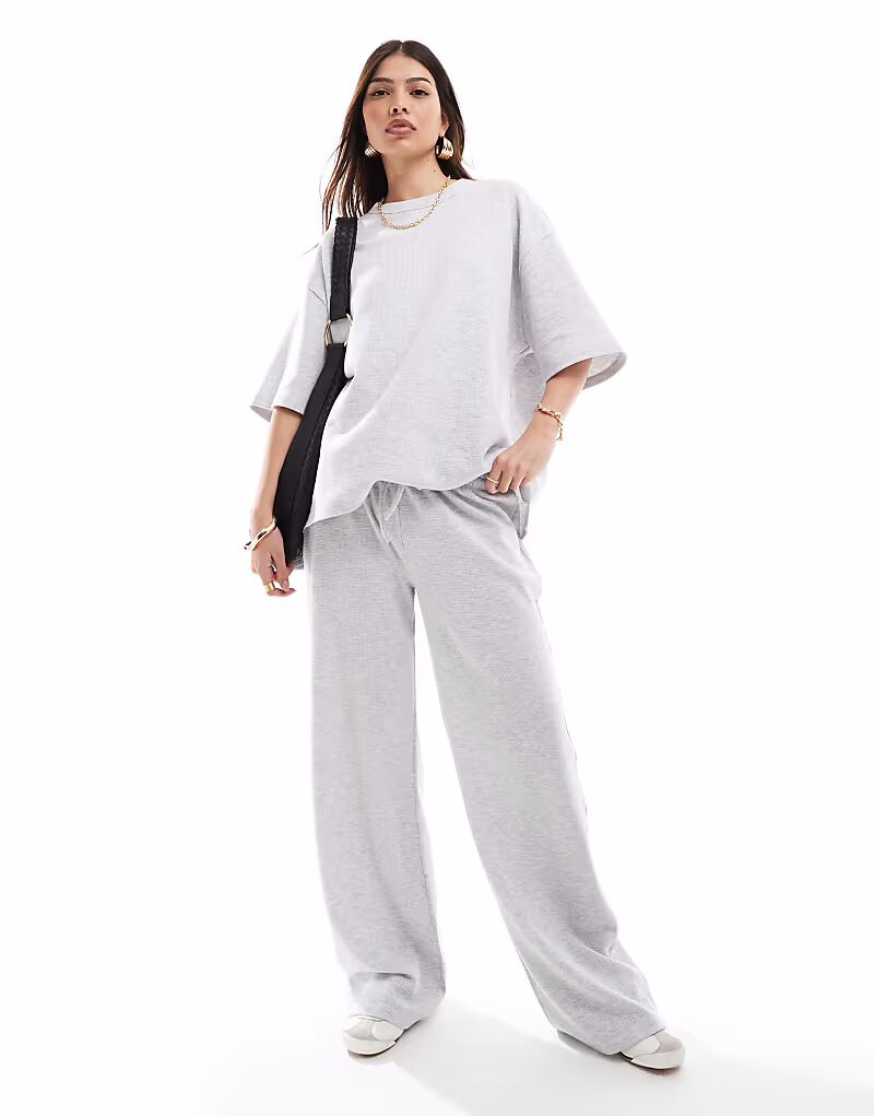 

Вафельные брюки ASOS DESIGN из коллекции Ice Melt
