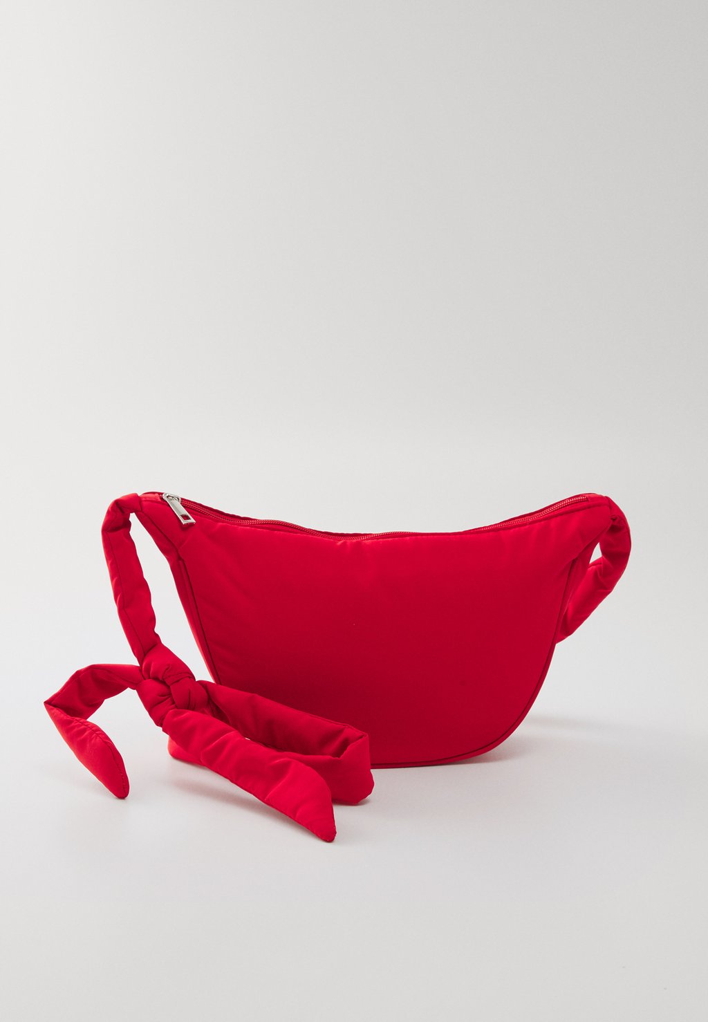 

Сумка через плечо PCAMANDA KNOT BUMBAG Pieces, черничный